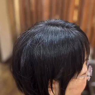 11月のお客様✂️

ストレートとエアーウェーブ

#ショートボブ
#ストレートとパーマ 
#Wax仕上げ
#イメージチェンジ
#ひとりサロン 
#予約優先