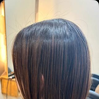 5月のお客様✂️

本日は、梅雨準備の為のストレートでのご来店🤗

内巻き仕上げと外ハネ仕上げ
どちらがお好きですか？🤔

#ストレート
#内巻きスタイリング 
#外ハネスタイリング 
#梅雨対策のストレート