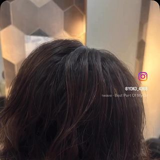 8月のお客様✂️

本日はエアーウェーブとストレートのコラボメニュー👍

年齢と共に、トップのボリューム、動き欲しいけど、加齢によるクセはいらないですよね

エアーウェーブはストレートパーマと同時進行、ストカールメニュー💖
今回は、インナーカラーも一緒に✌️
#
クセとボリュームは気にせず、シャンプー後はハンドブローで簡単に乾かすだけ！☝️
毛先の動きは、軽く束感Wax仕上げ😊

#エアウェーブパーマ 
#ストレート
#ストカールボブ 
#予約優先