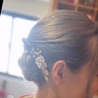 3月の着付けとヘアセット🌸

暖かくなり、ロケ撮影のお手伝いをさせて頂きました📸

#お宮参り
#ロケ撮影
#出張着付け承ります 
#予約優先