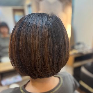 久しぶりカット
前下がりショートボブ