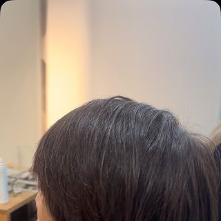 7月のお客様✂️

グレイカラー
夏に向けてアッシュ系
内側刈り上げのツーブロ
耳にかけると、チラ見え👍
今回はストレート感を楽しむ🥰