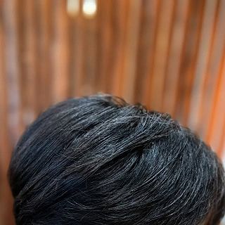 9月のお客様

社会人になり、もうすぐ5年目💪
頑張ってるなぁ〜

大人っぽく、自然な流れ

仕上げの雰囲気で、ナチュラルならセンターパート、今流行りの韓国風ならコンマヘアーにも…
なれるかも👌